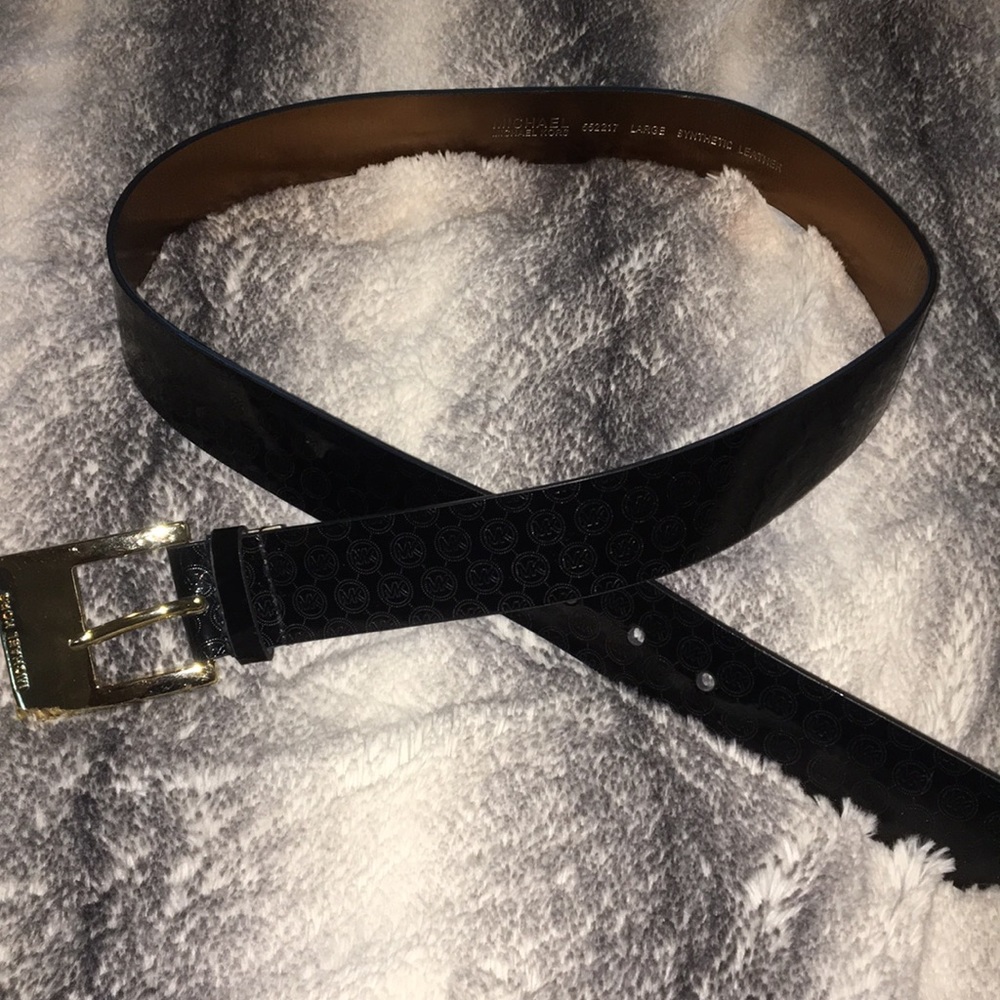 Michael kors belt